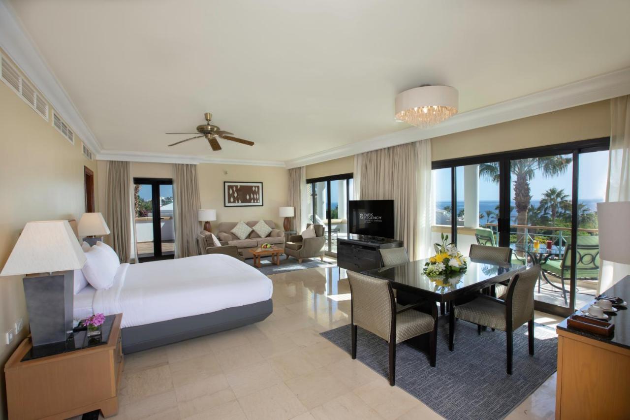 Park Regency Sharm El Sheikh Resort Εξωτερικό φωτογραφία Suite at the Hilton Alexandria Golf Resort